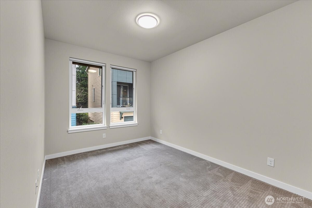 3511 NE 146th Place Lake Forest Park WA 98155