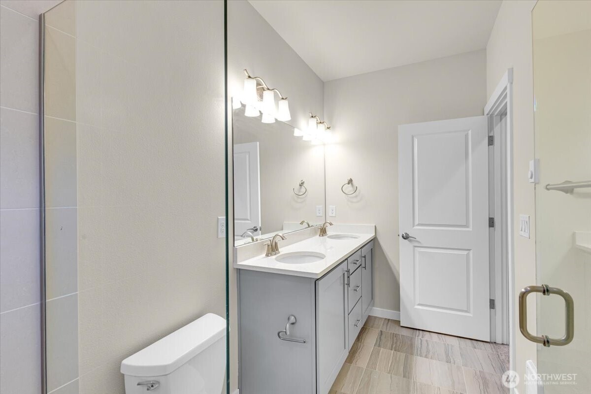 3511 NE 146th Place Lake Forest Park WA 98155