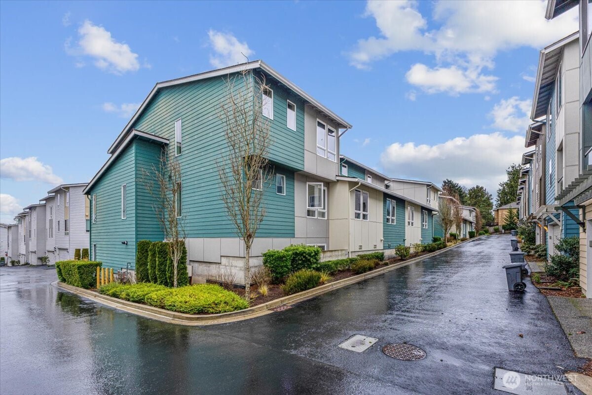 3511 NE 146th Place Lake Forest Park WA 98155