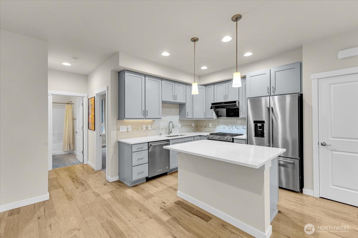 3511 NE 146th Place Lake Forest Park WA 98155
