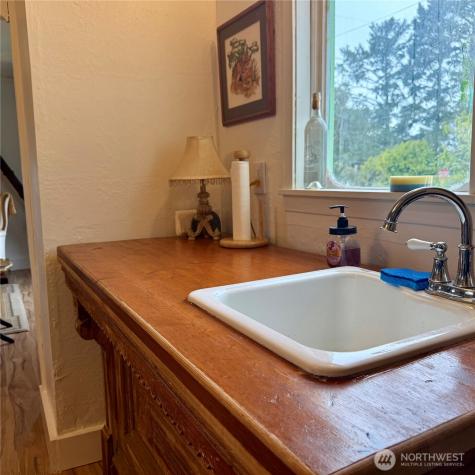 26414 Ridge Avenue Ocean Park WA 98640