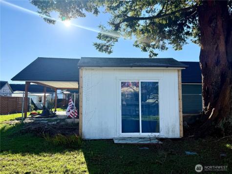 26414 Ridge Avenue Ocean Park WA 98640