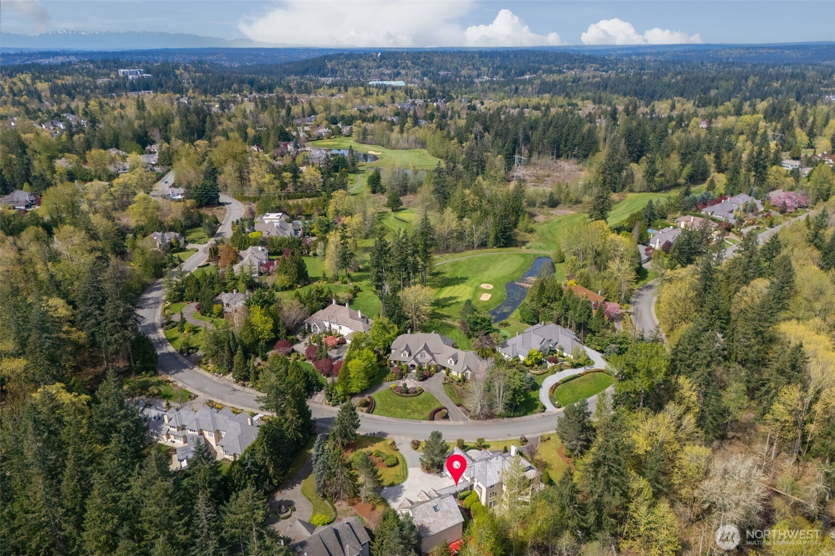 818 Windsor Drive SE Sammamish WA 98074