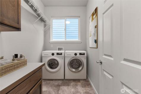 832 Bodie Street SE Lacey WA 98513