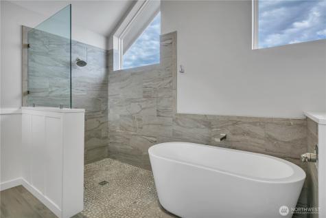 2653 NE Fern Glen Road Poulsbo WA 98370