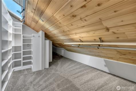 2653 NE Fern Glen Road Poulsbo WA 98370