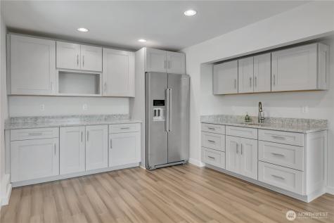 2653 NE Fern Glen Road Poulsbo WA 98370