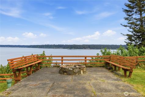 2653 NE Fern Glen Road Poulsbo WA 98370