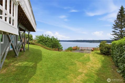2653 NE Fern Glen Road Poulsbo WA 98370