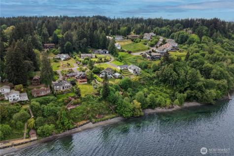 2653 NE Fern Glen Road Poulsbo WA 98370