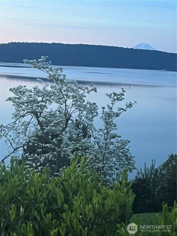 2653 NE Fern Glen Road Poulsbo WA 98370