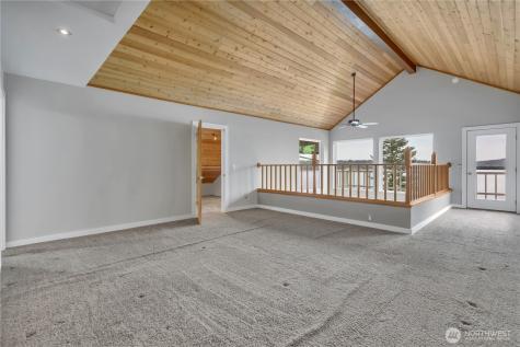 2653 NE Fern Glen Road Poulsbo WA 98370