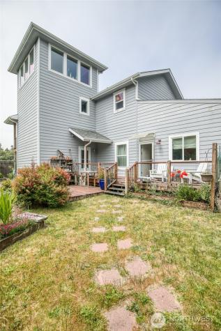 604 Ocean Shores Boulevard SW Ocean Shores WA 98569