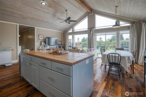 604 Ocean Shores Boulevard SW Ocean Shores WA 98569