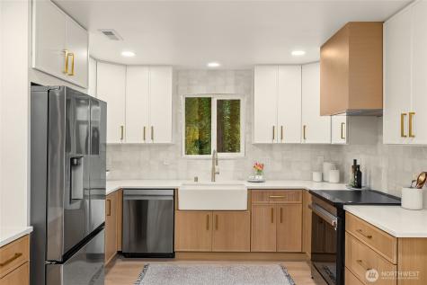 14442 Phelps Road NE Bainbridge Island WA 98110