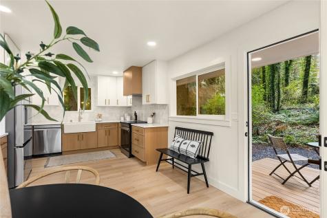 14442 Phelps Road NE Bainbridge Island WA 98110