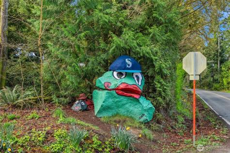 14442 Phelps Road NE Bainbridge Island WA 98110