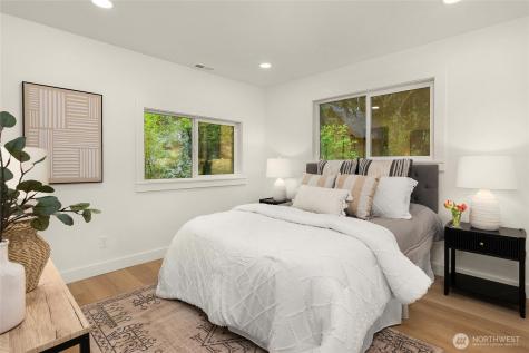 14442 Phelps Road NE Bainbridge Island WA 98110