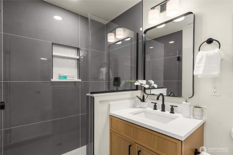 14442 Phelps Road NE Bainbridge Island WA 98110