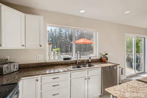 6728 149th Street Ct E Puyallup WA 98375