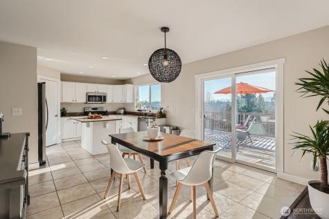 6728 149th Street Ct E Puyallup WA 98375