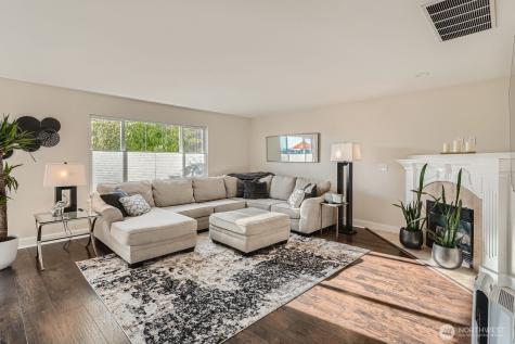 6728 149th Street Ct E Puyallup WA 98375