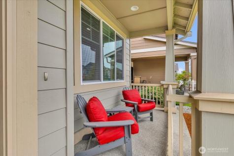 1008 31st Street NW Puyallup WA 98371
