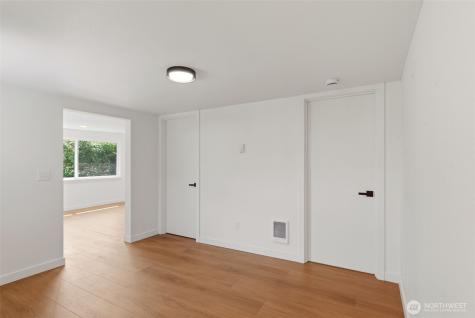 4737 SE Foss Road Port Orchard WA 98366