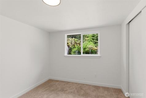 4737 SE Foss Road Port Orchard WA 98366