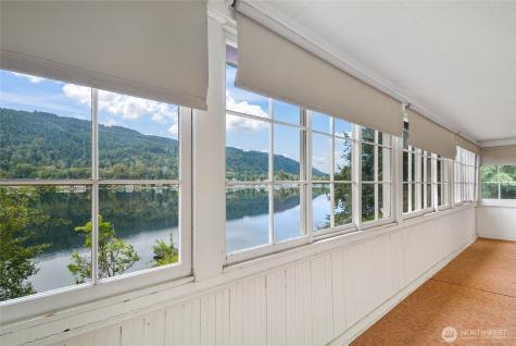 22969 Lake Mcmurray Lane Mount Vernon WA 98274