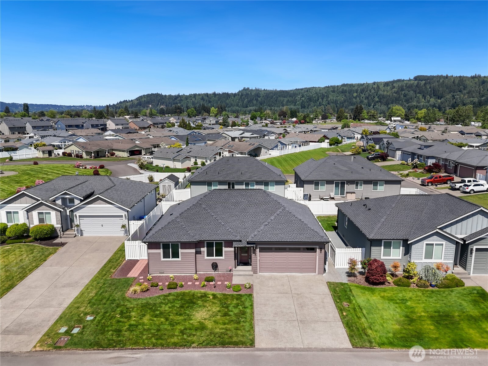 111 Cherry Lane SW Orting WA 98360