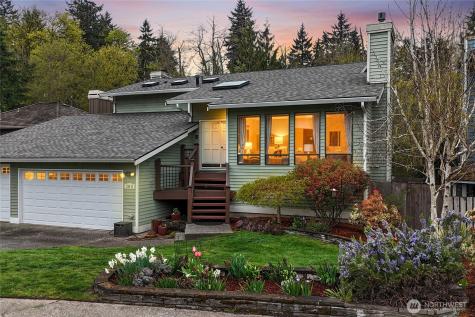 32611 8th Avenue SW Federal Way WA 98023