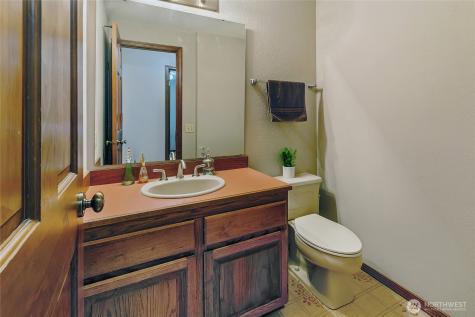 32611 8th Avenue SW Federal Way WA 98023