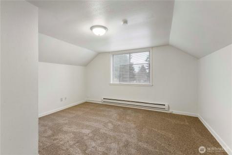 10114 Canyon Road E Puyallup WA 98373