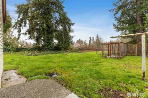 10114 Canyon Road E Puyallup WA 98373