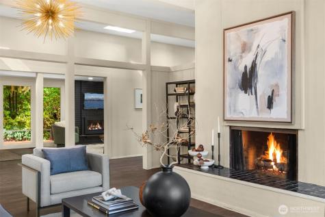 6920 94th Avenue SE Mercer Island WA 98040