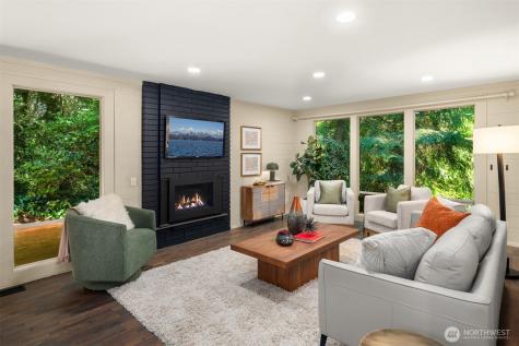 6920 94th Avenue SE Mercer Island WA 98040