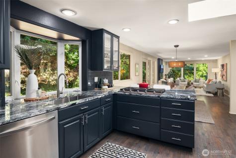 6920 94th Avenue SE Mercer Island WA 98040