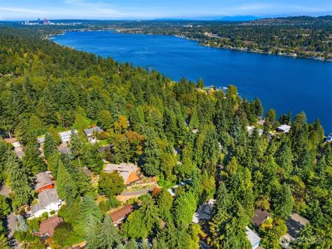 6920 94th Avenue SE Mercer Island WA 98040