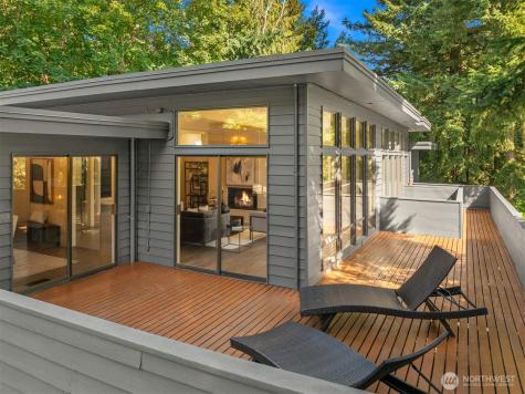 6920 94th Avenue SE Mercer Island WA 98040