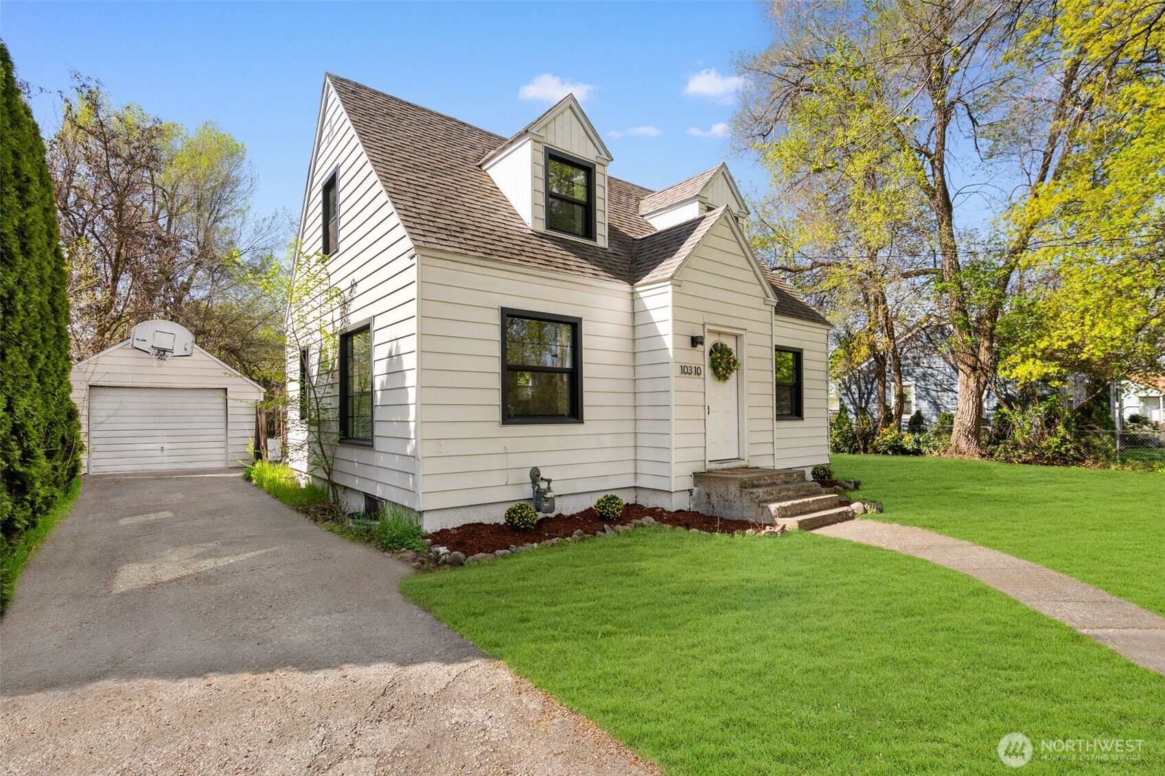 10310 E Alki Avenue Spokane Valley WA 99206