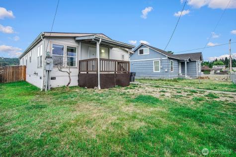 124 S 6th Street Mccleary WA 98557