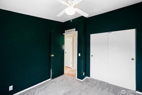 124 S 6th Street Mccleary WA 98557