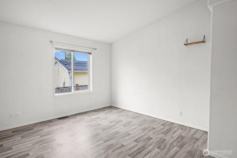 124 S 6th Street Mccleary WA 98557