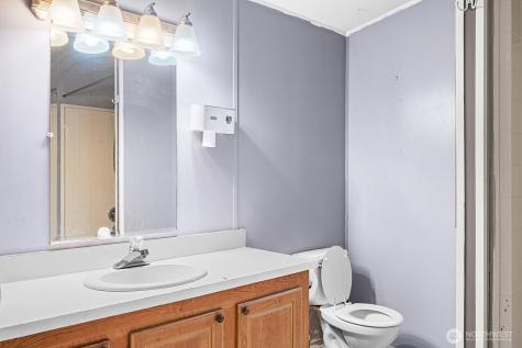 124 S 6th Street Mccleary WA 98557