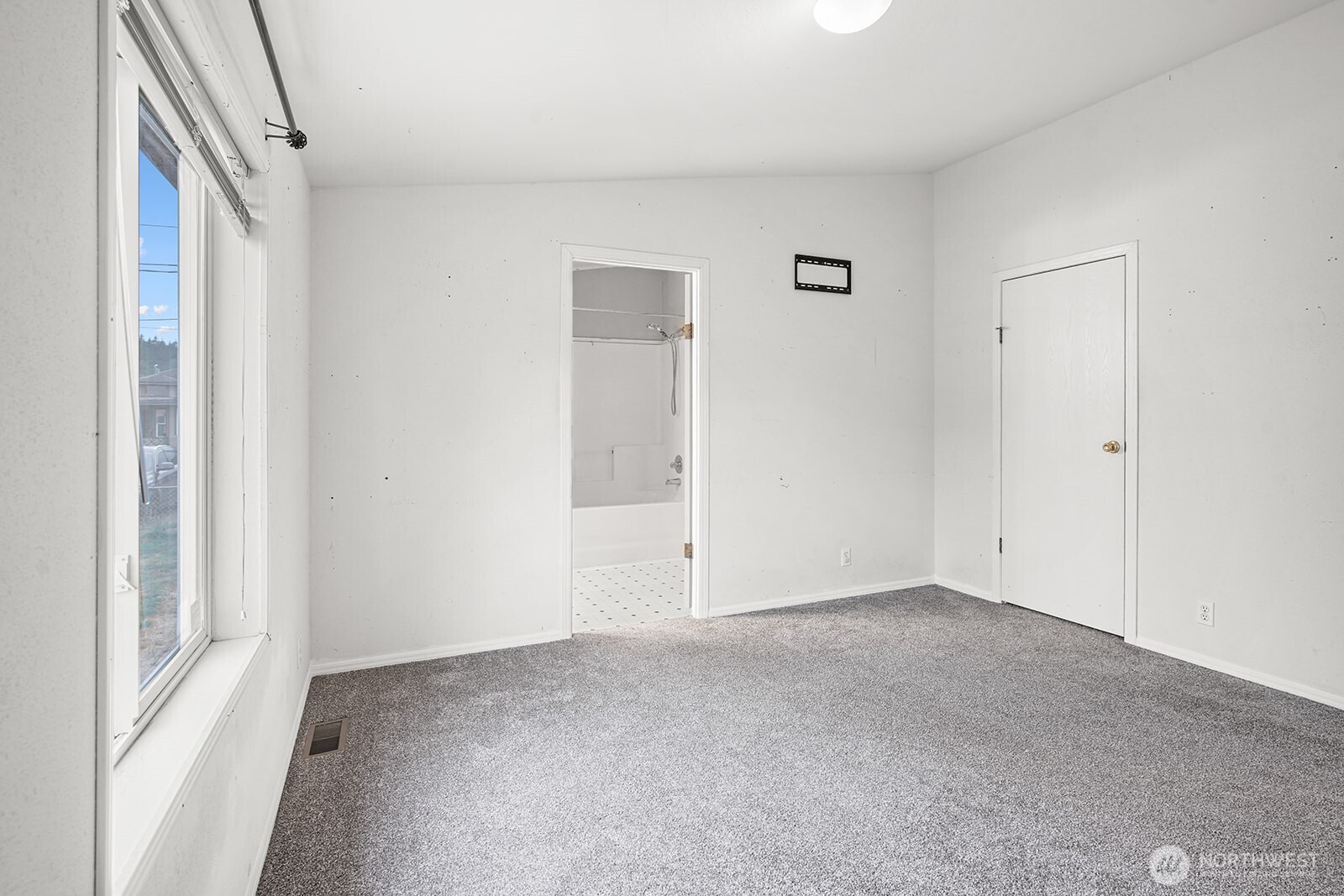 124 S 6th Street Mccleary WA 98557