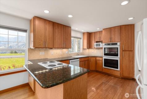 1190 Summit Boulevard Manson WA 98831