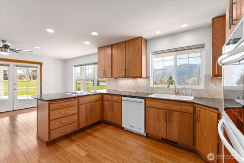 1190 Summit Boulevard Manson WA 98831