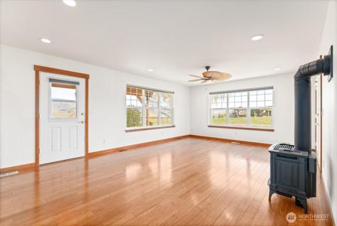 1190 Summit Boulevard Manson WA 98831