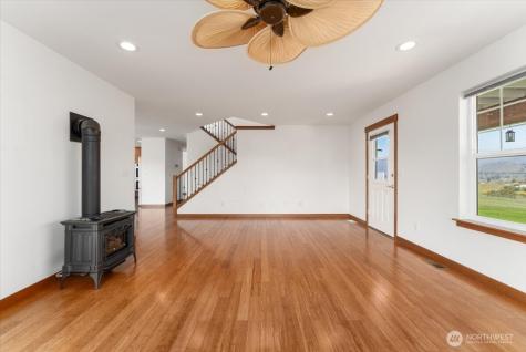 1190 Summit Boulevard Manson WA 98831